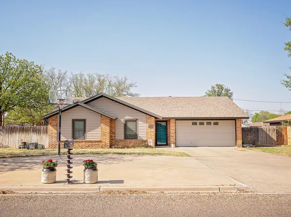 501 E Elm St, Denver City, TX 79323