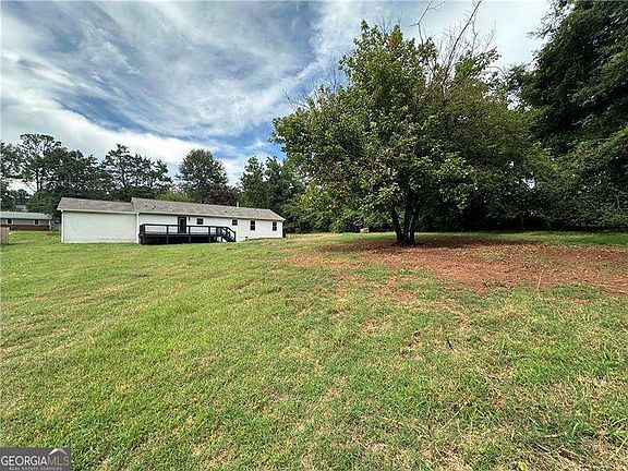 4th image of 844 Kurtz Rd