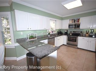 8305 Circlewood Ct, Raleigh, NC 27615