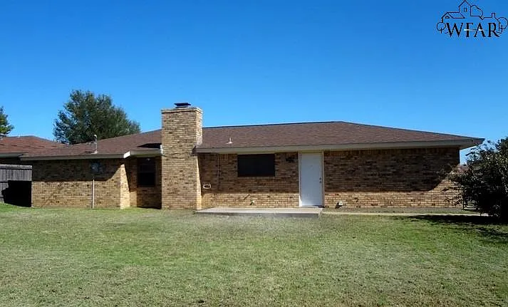 4714 Lois Ln — Photo 17