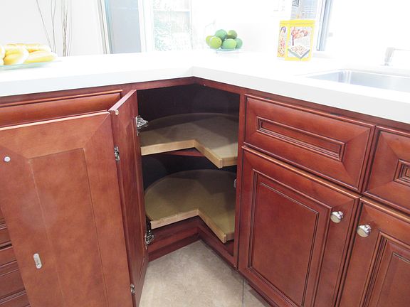 Kitchen corner lazy Susan