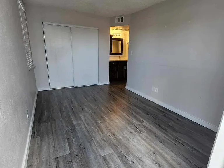 Scottsdale 5th Ave. Apartments — Photo 69