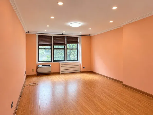 1075 Sheepshead Bay Road image 1 of 7