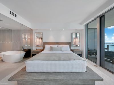 650 NE 32nd St UNIT 4701, Miami, FL, 33137