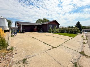 7 Cypress Dr, Havre, MT 59501