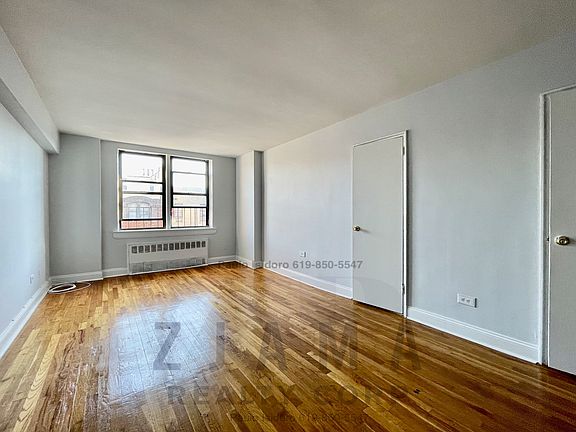2nd image of 130 E 18th St APT 6J