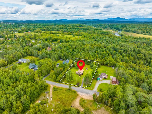 33 Glenwood Ave, Tupper Lake, NY 12986