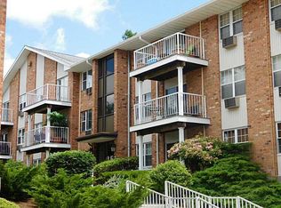 43 Bullocks Point Ave #5C, Riverside, RI 02915