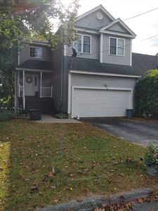 16 Burghardt St #A, Worcester, MA, 01604
