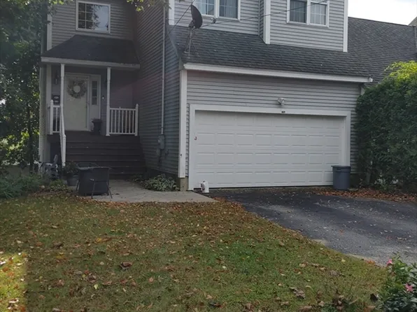 16 Burghardt St #A, Worcester, MA 01604