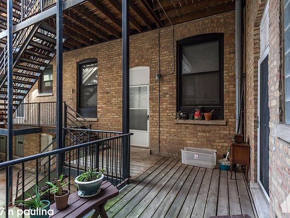 4th image of 1707 N Paulina St #1617