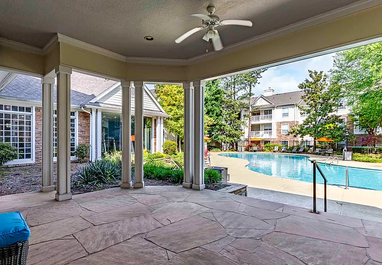 The Lodge at Mallard Creek Apartments — Photo 5