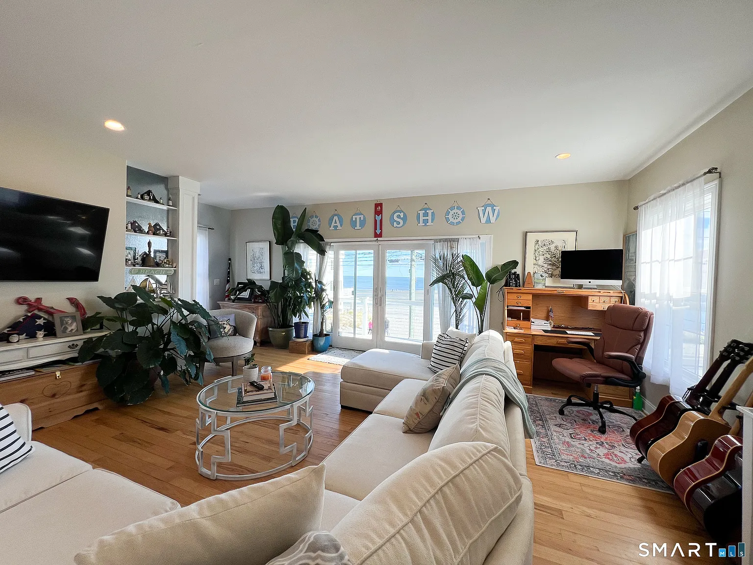 2 bed, 3.0 bath, 1826 sqft, $4,500 — Photo 2