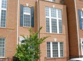 735 Vestal St, Woodbridge, VA 22191