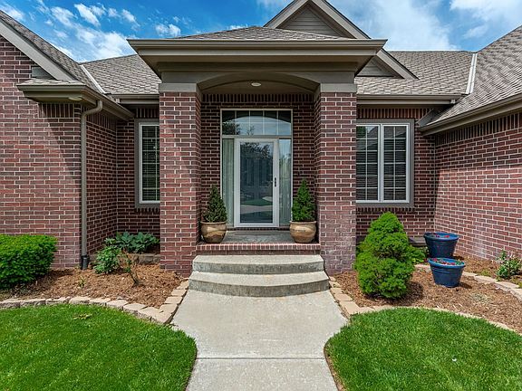 2nd image of 2133 W Harborlight Ct