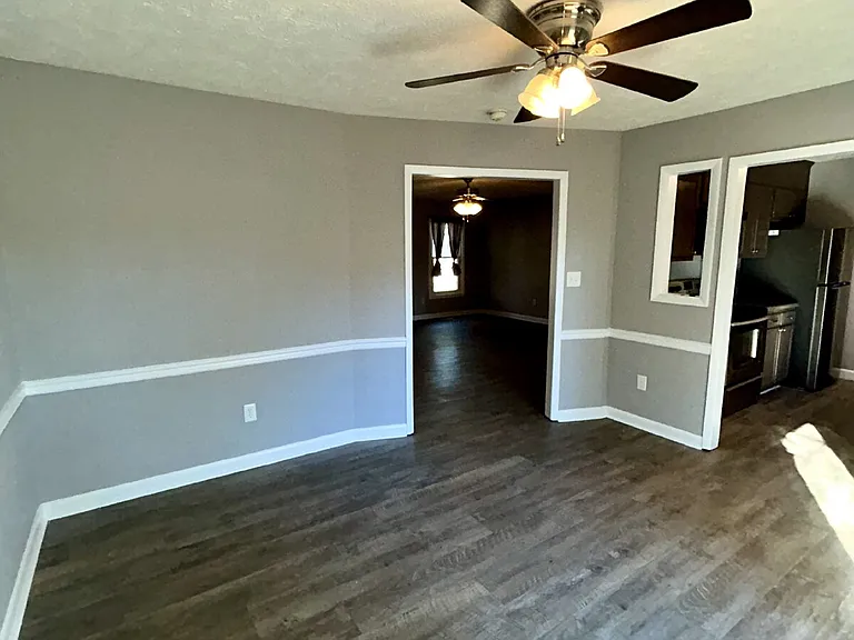 715 Prestige Blvd — Photo 16