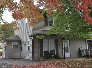 200 Fishermans Ln, Wrightsville, PA 17368