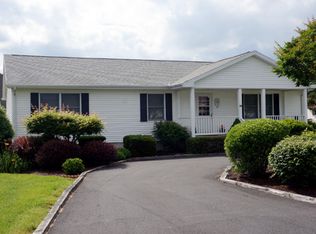 26 Windmill Ln, Ocean View, DE 19970