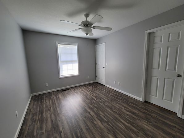 31 Arbor Creek Dr