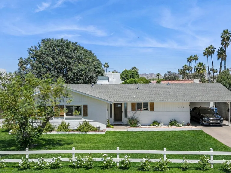 3102 E Whitton Ave — Photo 19
