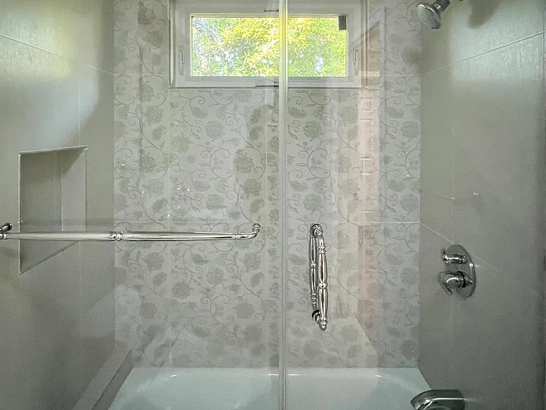 14315 Springer Ave — Photo 23