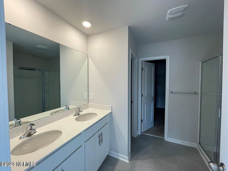 1017 Josh Ct — Photo 5