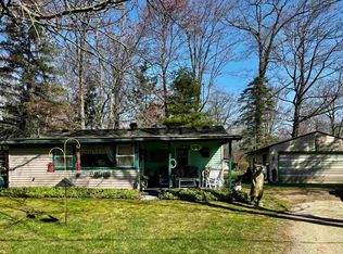 5061 Wedgewood Dr, Harrison, MI 48625