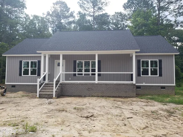 1663 English Colony Place, Washington, NC 27889