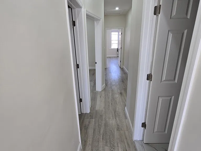 612 Richmond Rd #2 — Photo 20