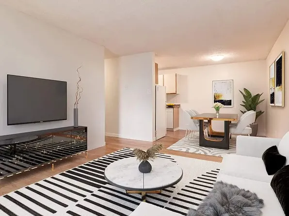 2207 47th Ave #203, Lloydminster, SK S9V 1R1