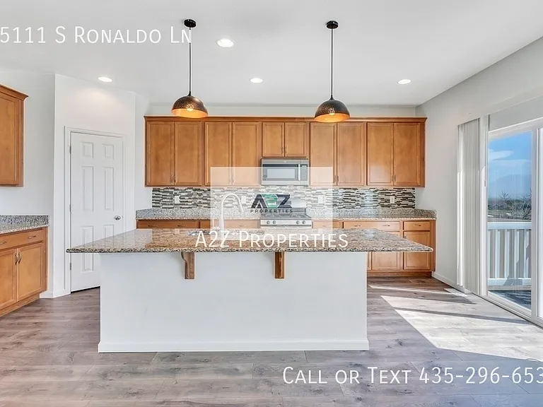 15111 S Ronaldo Ln — Photo 6