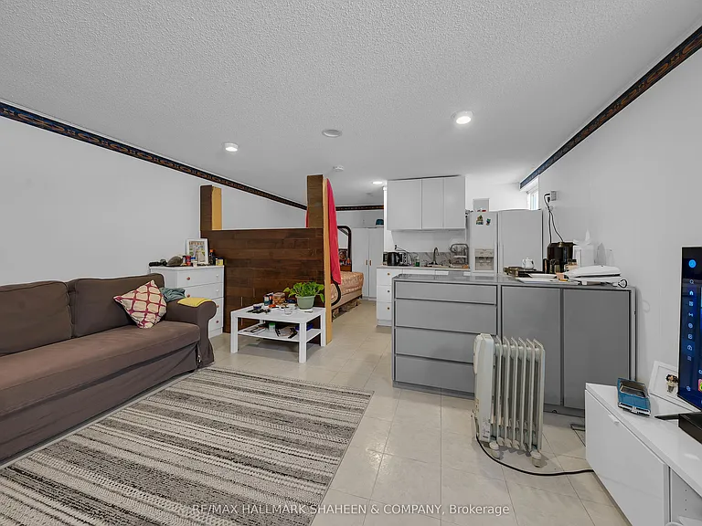 386 Ellerslie Ave #BSMNT A — Photo 5