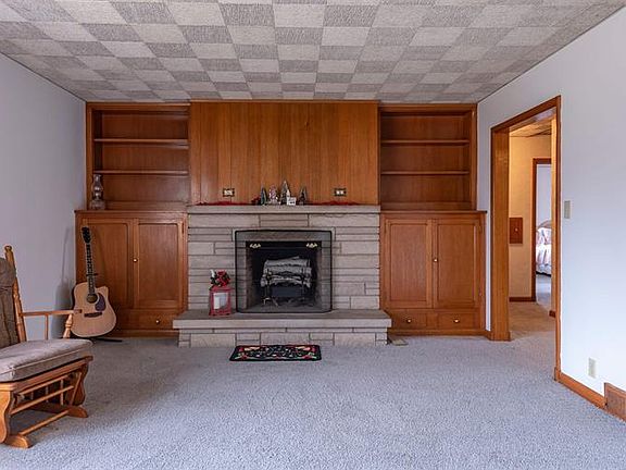 5th image of 213 S Overhill Dr