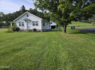 8728 Highway 19 E, Roan Mountain, TN 37687