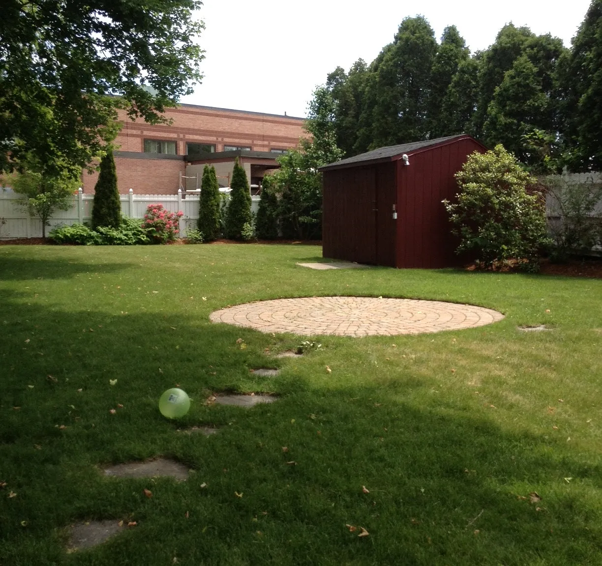 Baker St, Belmont — Photo 4