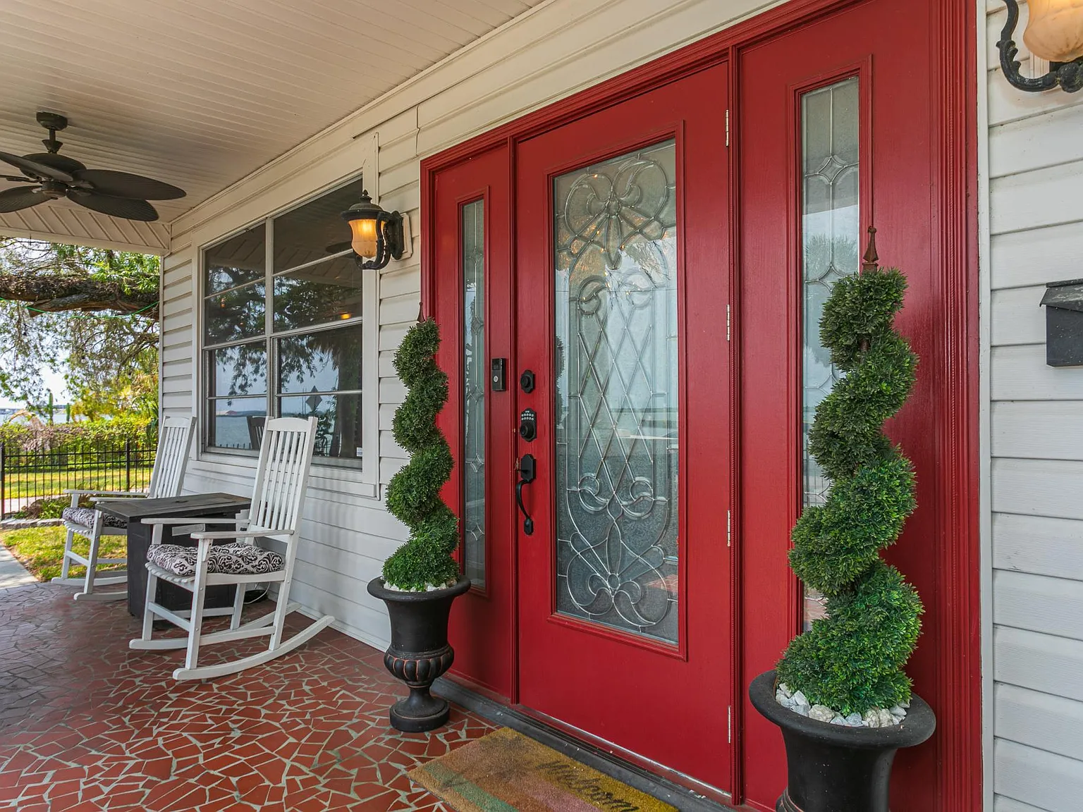 3 bed, 2766 sqft, $4,350 — Photo 3