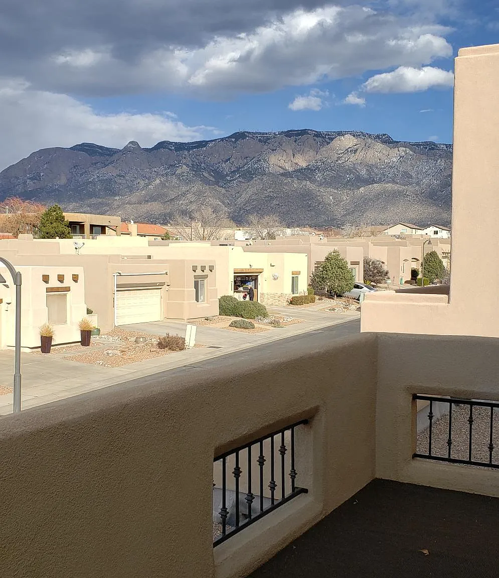 8401 Vina Del Sol Dr NE — Photo 4