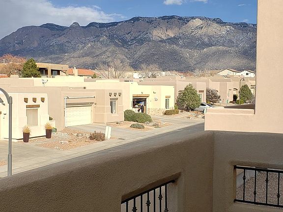 4th image of 8401 Vina Del Sol Dr NE