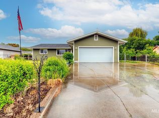 2110 Bonnie Dr, Payette, ID 83661