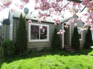 1204 S 5th Ave, Kelso, WA 98626
