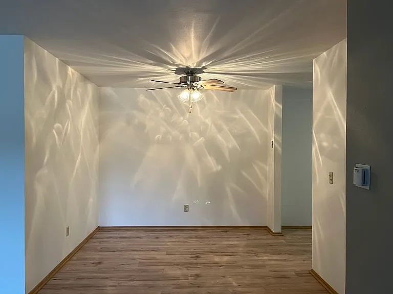 2 Bedroom Walkthrough (C) Dining Room