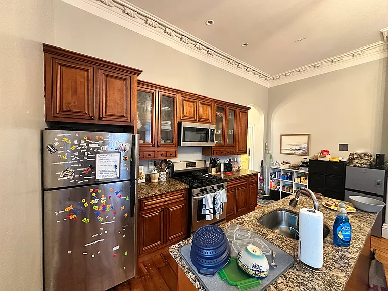135 Hillside St #1 — Photo 6