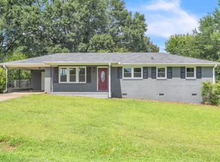 8 Pueblo Dr, Greenville, SC 29617