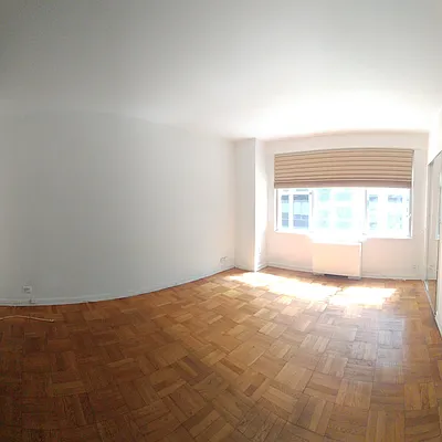 Rented by Ann Ferguson, LLC | media 24