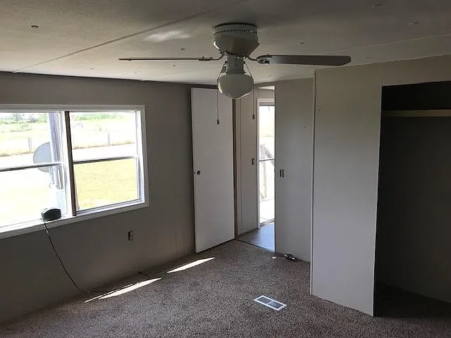 2 bed, 940 sqft, $1,000 — Photo 4