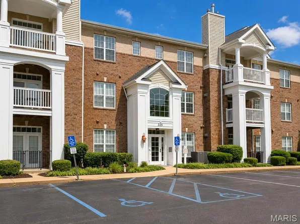 1151 Mill Crossing Dr APT 202, Saint Louis, MO 63141