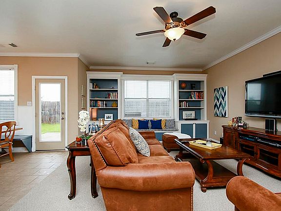 5th image of 17218 Mossbriar Ln