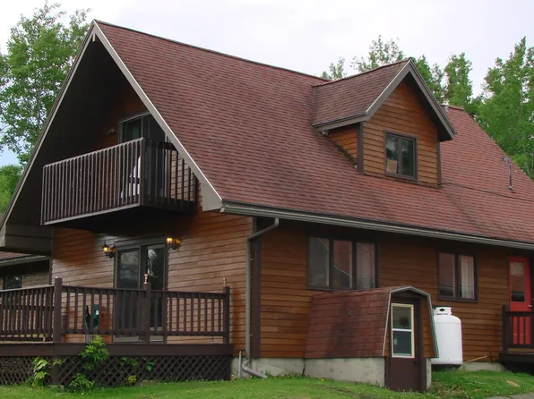 8 Rose Ln, Presque Isle, ME 04769