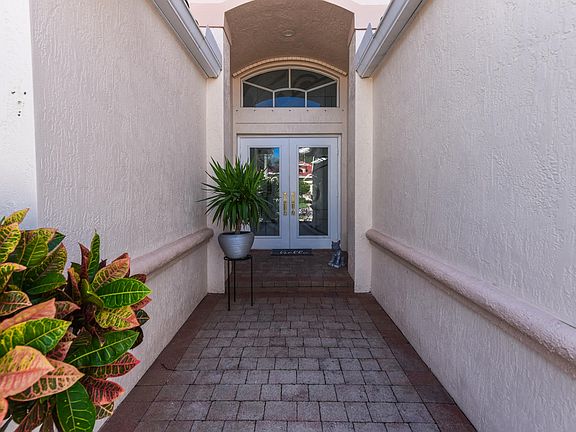 3rd image of 7428 Trentino Way