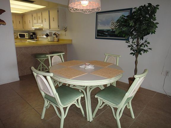 Cocoa Beach Towers, 220 Young #32, Cocoa Beach, FL ,Dining A